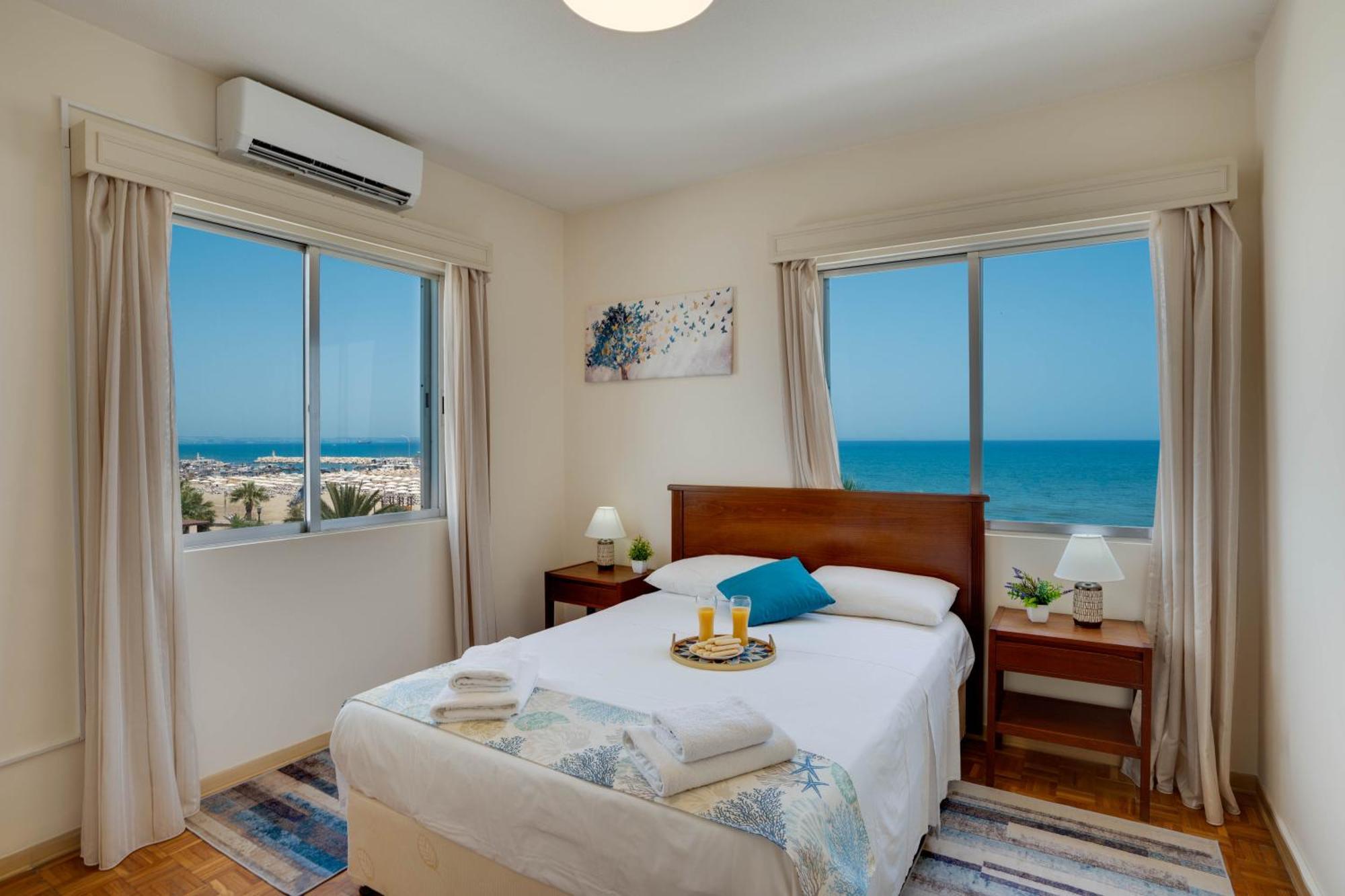 Makenzy Sandy Beachfront Paradise Larnaca Exterior foto